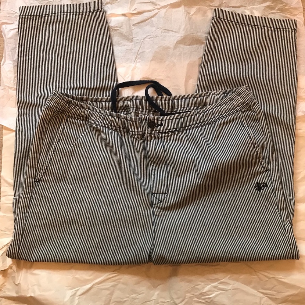 NWOT Stussy Mens size 36 navy-white stripe beach pants